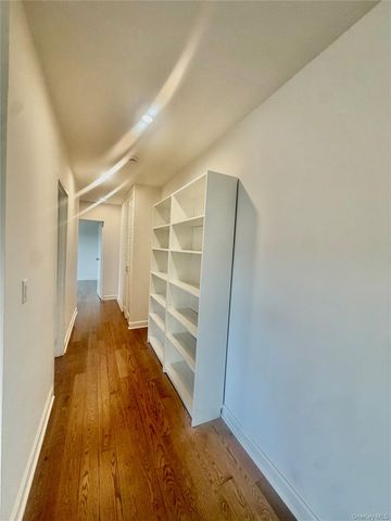 305 Sixth Avenue 6A, Pelham, NY 10803