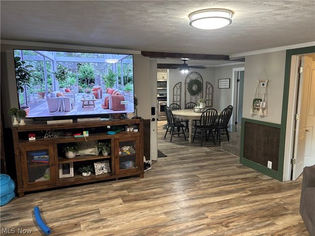 118 East Street, Wellington, OH 44090