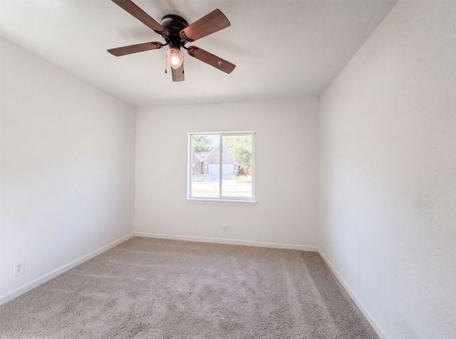2505 Plaza Street, Arlington, TX 76010