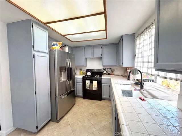 37635 Park Forest Court, Palmdale, CA 93552