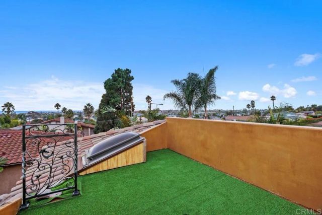 1199 Tamarack Ave, Carlsbad, CA 92008