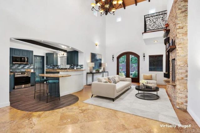 1199 Tamarack Ave, Carlsbad, CA 92008