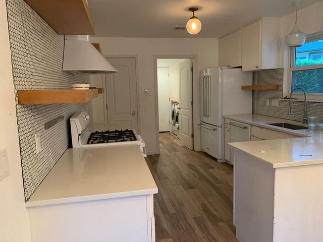 4404 Bouvet CT, Austin, TX 78727