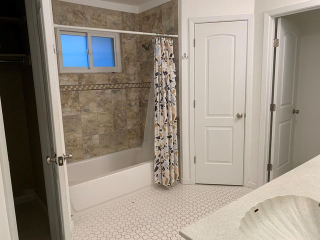 4404 Bouvet CT, Austin, TX 78727