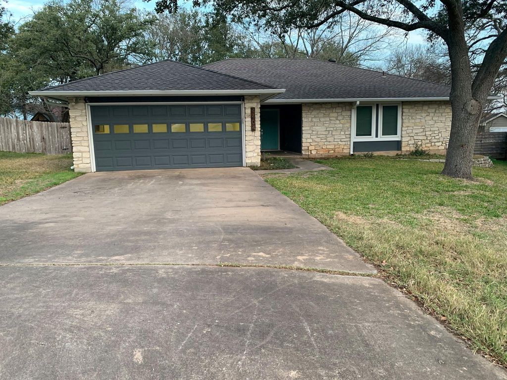 4404 Bouvet CT, Austin, TX 78727