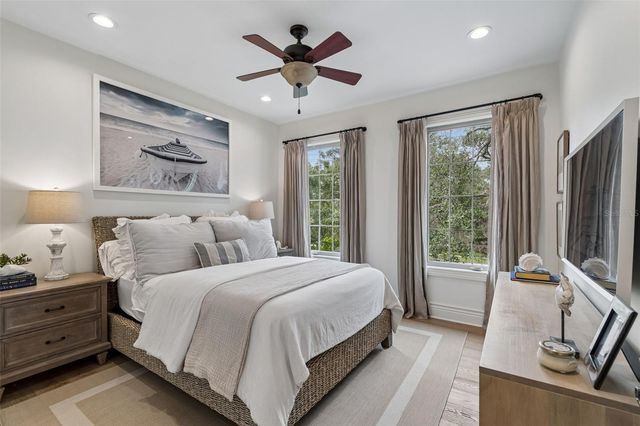 4535 W SWANN AVENUE, Tampa, FL 33609