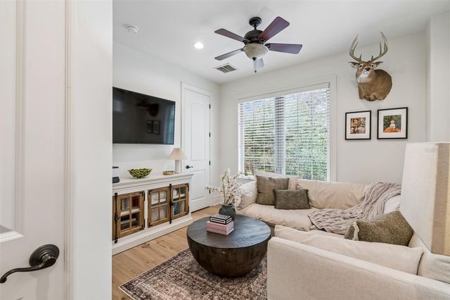 4535 W SWANN AVENUE, Tampa, FL 33609