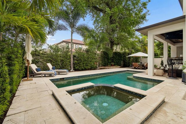 4535 W SWANN AVENUE, Tampa, FL 33609