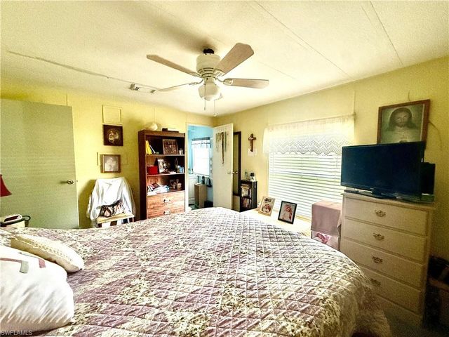 9735 Lake Fairways BLVD, North Fort Myers, FL 33903