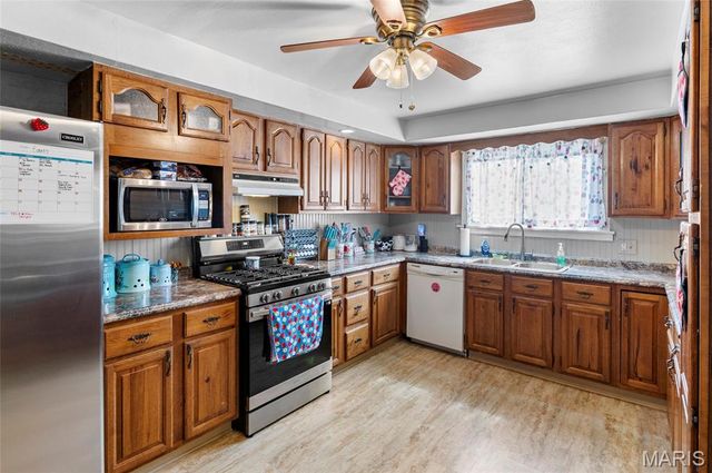 240 Herbert Street, Alton, IL 62002