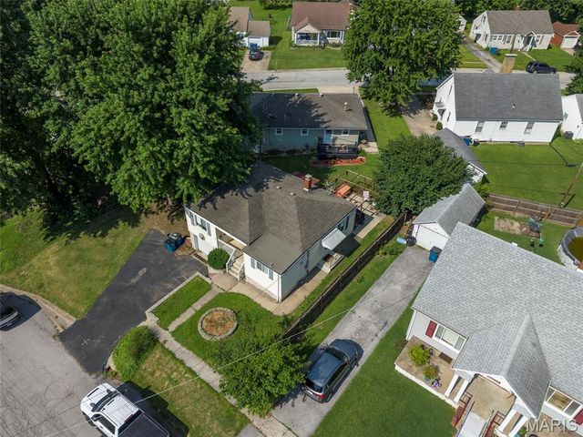240 Herbert Street, Alton, IL 62002