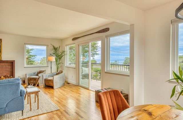 1321 Hoffman Avenue, Monterey, CA 93940