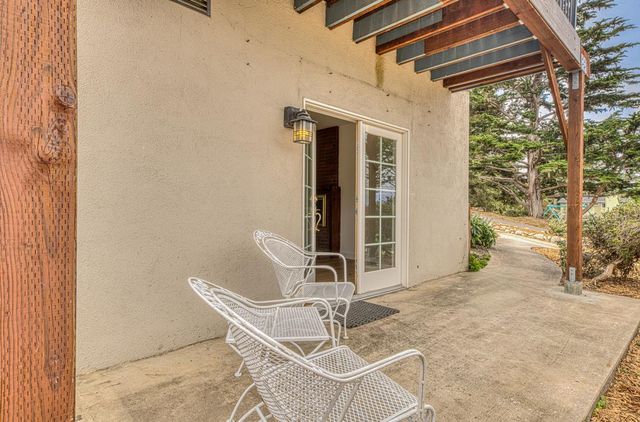 1321 Hoffman Avenue, Monterey, CA 93940