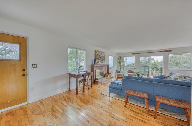 1321 Hoffman Avenue, Monterey, CA 93940