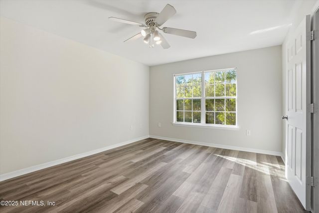 7800 POINT MEADOWS Drive 137, Jacksonville, FL 32256