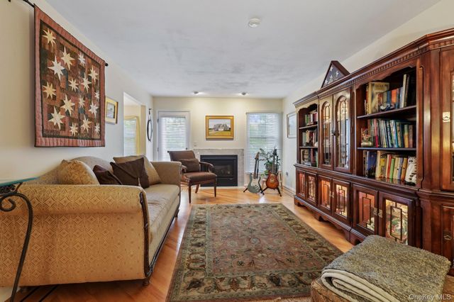 164-2 N Route 303 2, Congers, NY 10920