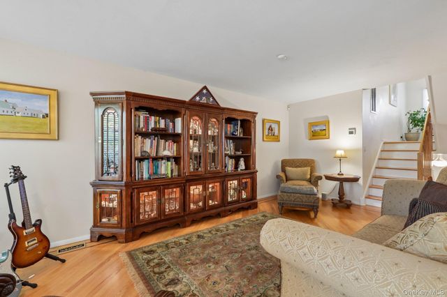164-2 N Route 303 2, Congers, NY 10920