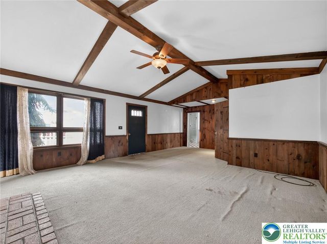 441 West Washington Street, Slatington Boro, PA 18080