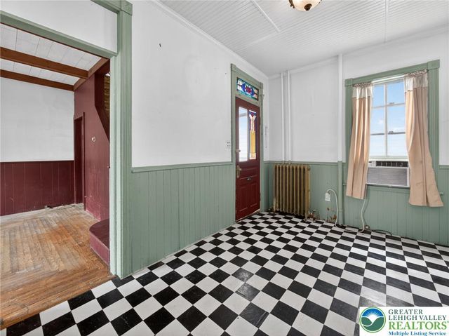 441 West Washington Street, Slatington Boro, PA 18080