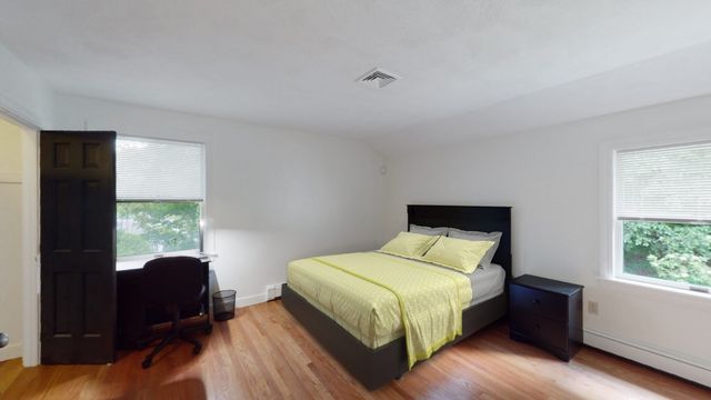655 South St, Waltham, MA 02453