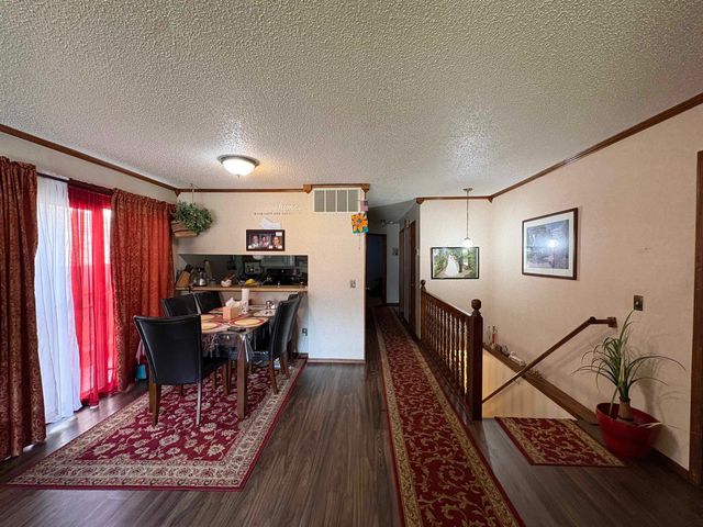 6528 W ONeil, Wichita, KS 67212