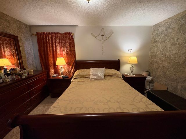 6528 W ONeil, Wichita, KS 67212
