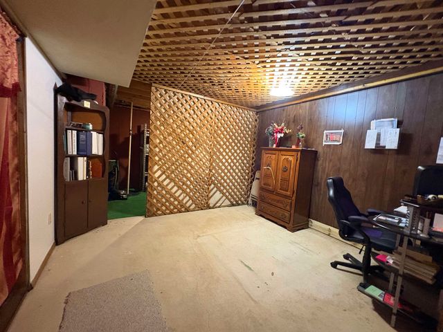 6528 W ONeil, Wichita, KS 67212