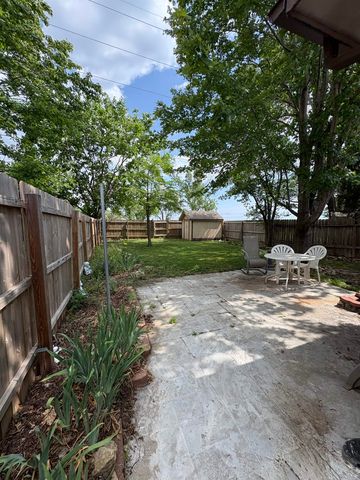 6528 W ONeil, Wichita, KS 67212