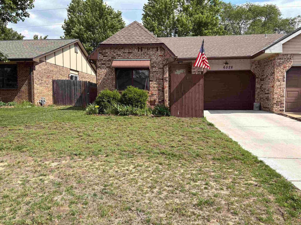 6528 W ONeil, Wichita, KS 67212