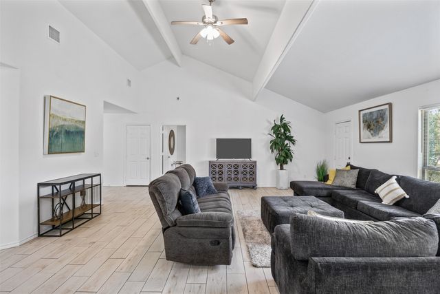 1816 Hidden Valley Road, Granbury, TX 76049