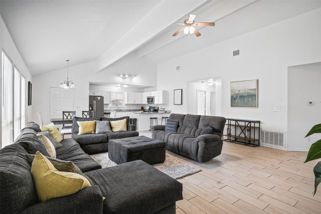 1816 Hidden Valley Road, Granbury, TX 76049