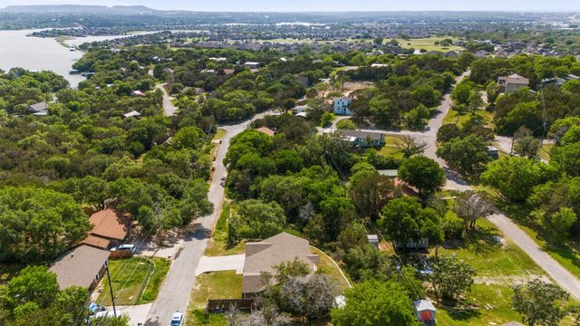 1816 Hidden Valley Road, Granbury, TX 76049