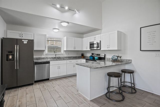 1816 Hidden Valley Road, Granbury, TX 76049