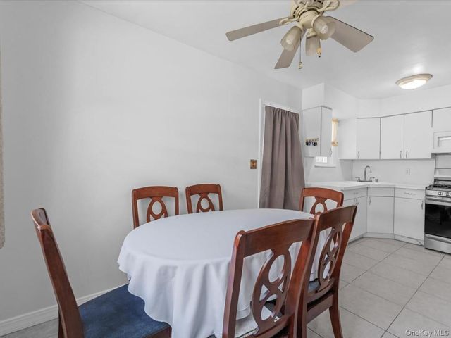 8135 257th Street, Floral Park, NY 11004