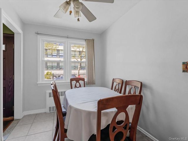 8135 257th Street, Floral Park, NY 11004