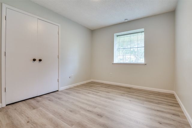 813 Green Pastures Drive, Cedar Hill, TX 75104