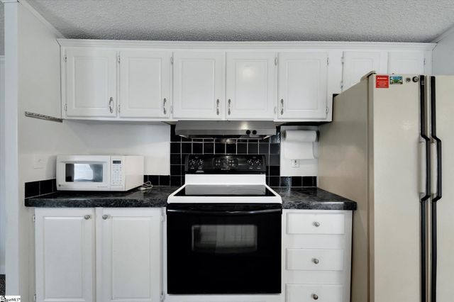 210 Elaine Drive, Piedmont, SC 29673