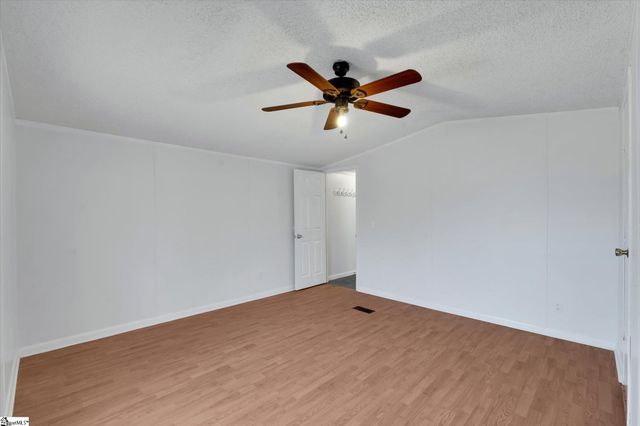 210 Elaine Drive, Piedmont, SC 29673