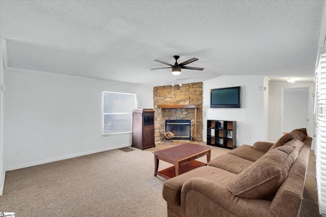 210 Elaine Drive, Piedmont, SC 29673