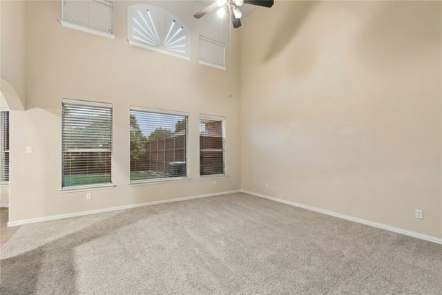 295 Stone Ridge Drive, Sunnyvale, TX 75182