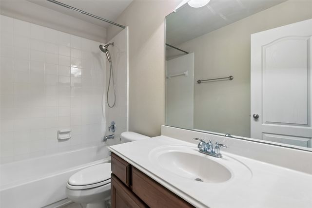 295 Stone Ridge Drive, Sunnyvale, TX 75182