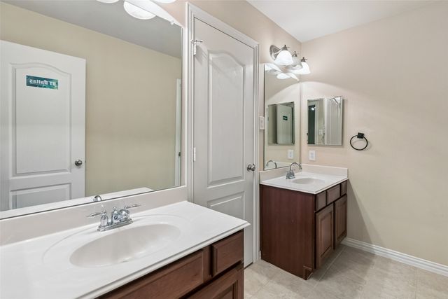 295 Stone Ridge Drive, Sunnyvale, TX 75182