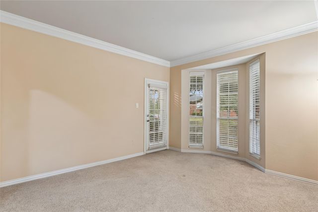 295 Stone Ridge Drive, Sunnyvale, TX 75182