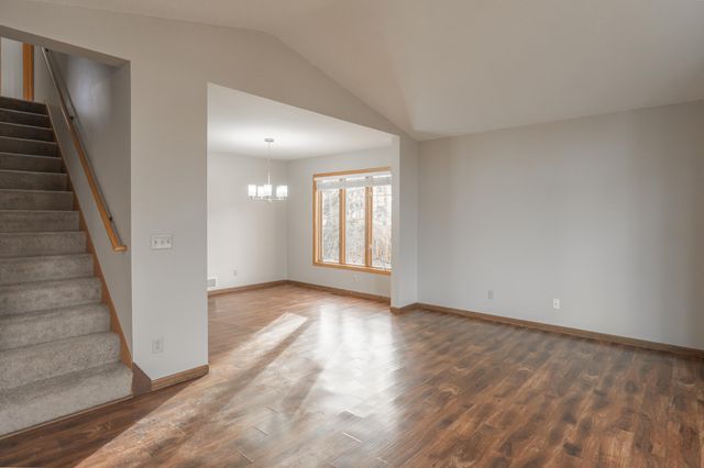 5245 Clayton Drive, Maple Plain, MN 55359