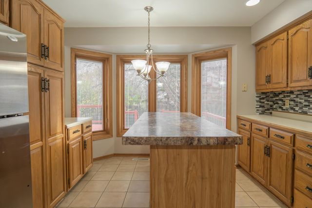 5245 Clayton Drive, Maple Plain, MN 55359