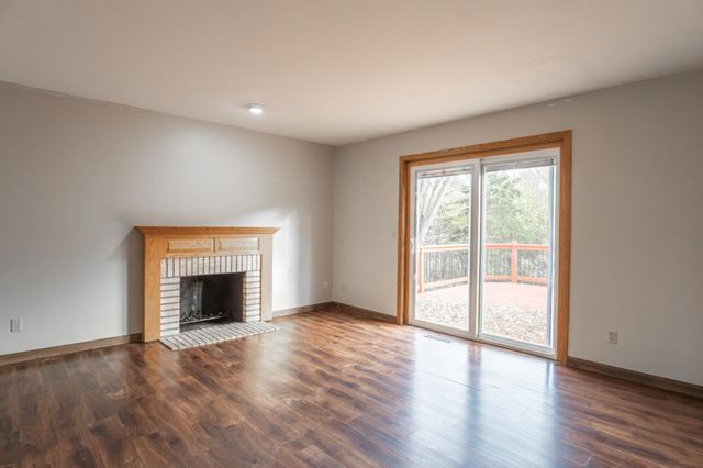 5245 Clayton Drive, Maple Plain, MN 55359