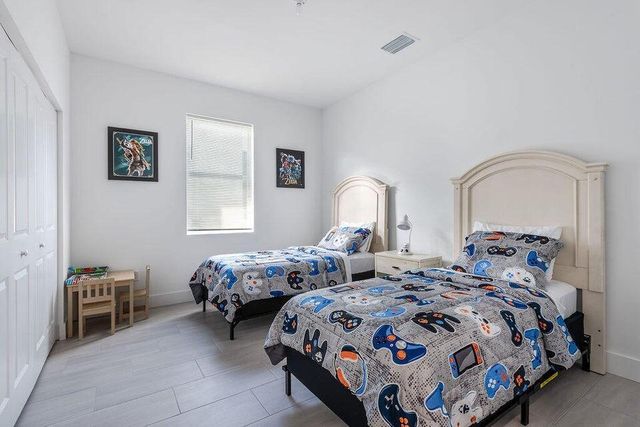 3514 Hiawatha Avenue, West Palm Beach, FL 33409