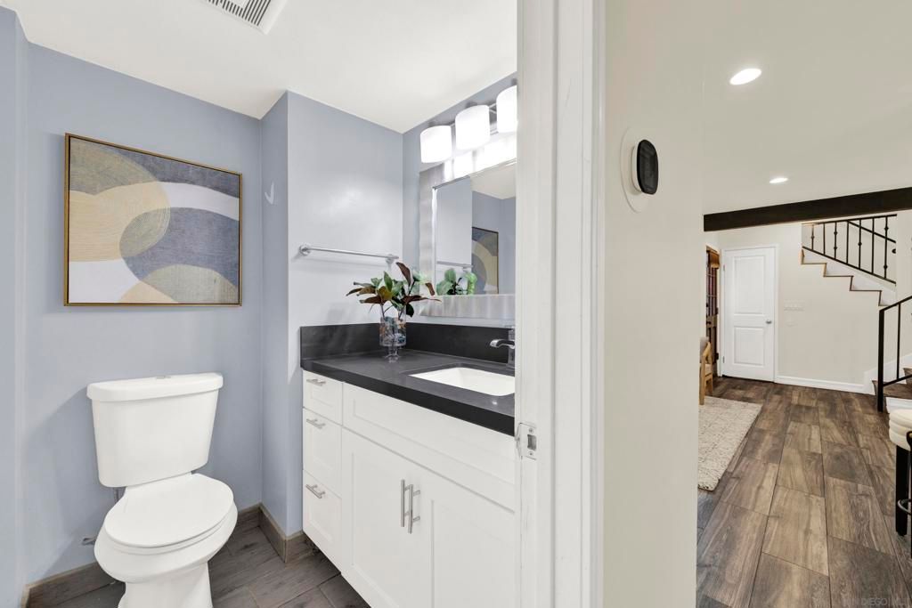 Image 16 of property listing at 13815 Johannesberg 4, Poway, CA 92064