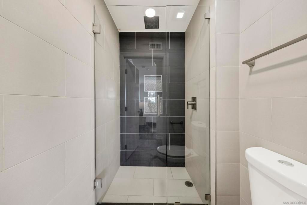 Image 30 of property listing at 13815 Johannesberg 4, Poway, CA 92064