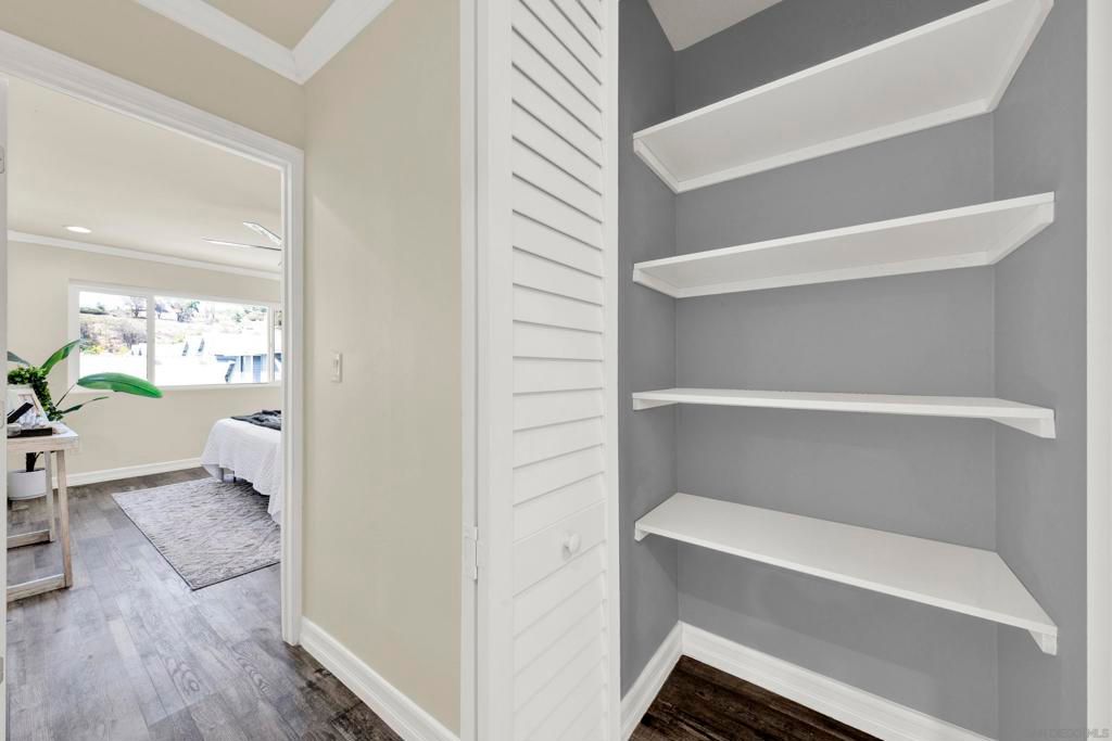 Image 31 of property listing at 13815 Johannesberg 4, Poway, CA 92064